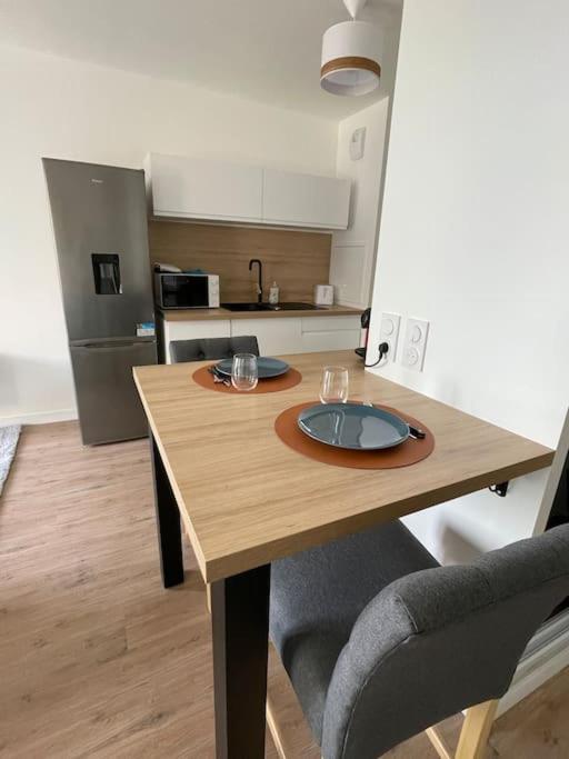 Apartamento Superbe T2 Proche De La Gare Rer Tgv Massy Palaiseau Exterior foto